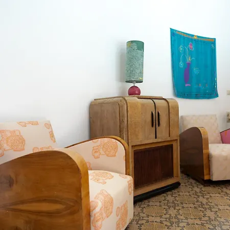 Ixia Villa *