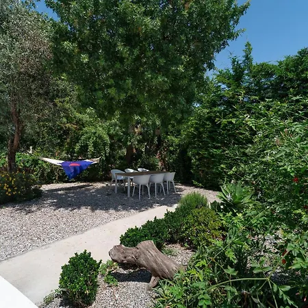 Ixia Villa Ialisos